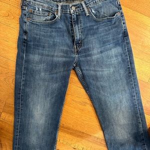 Levi’s 514 34x30 in good condition.